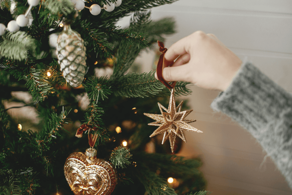 Last minute Christmas decorating tips